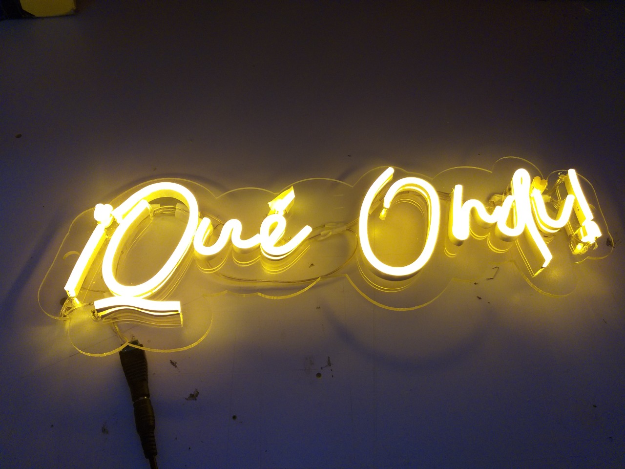 Avisos en neon