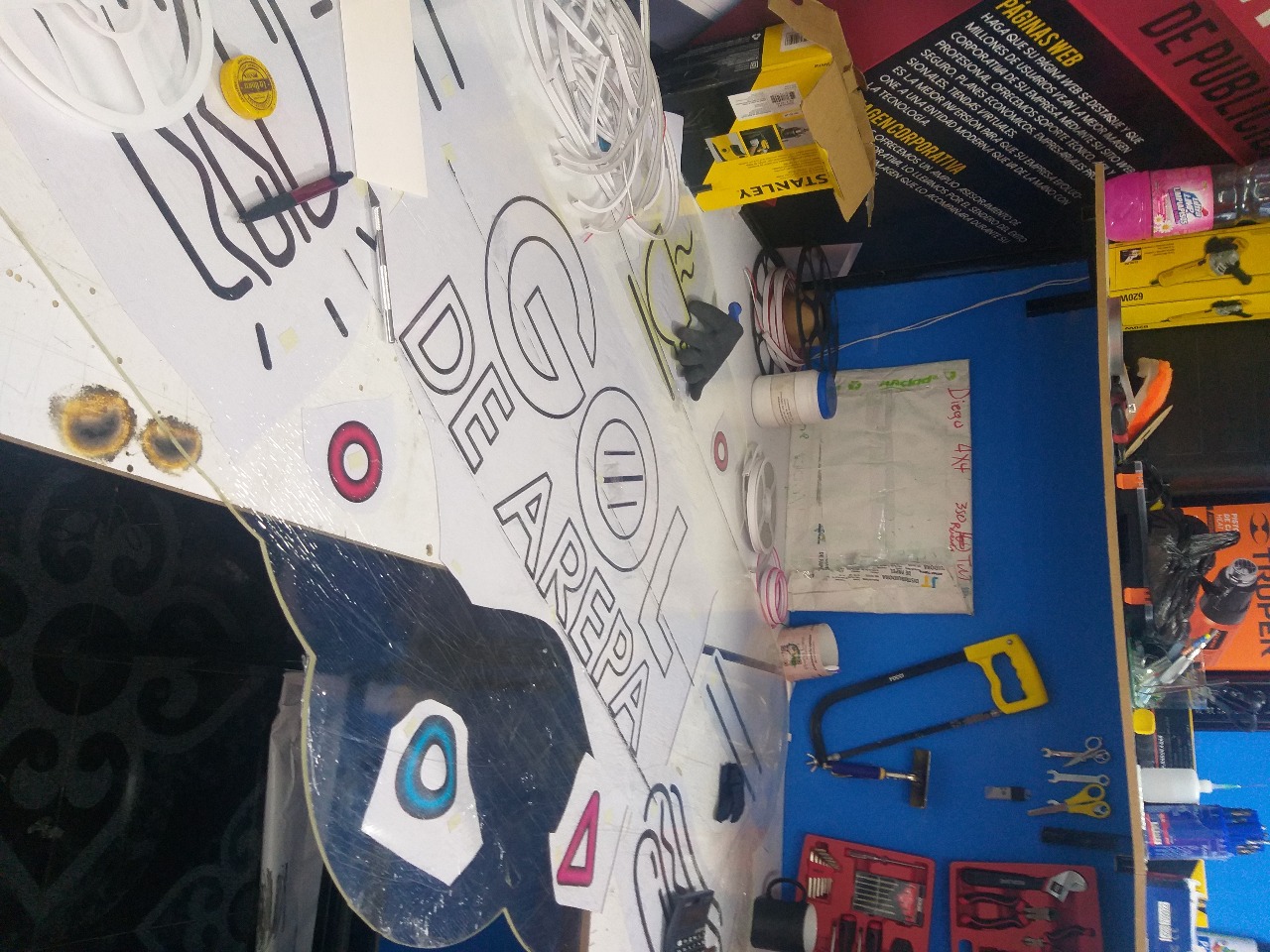 Avisos en neon