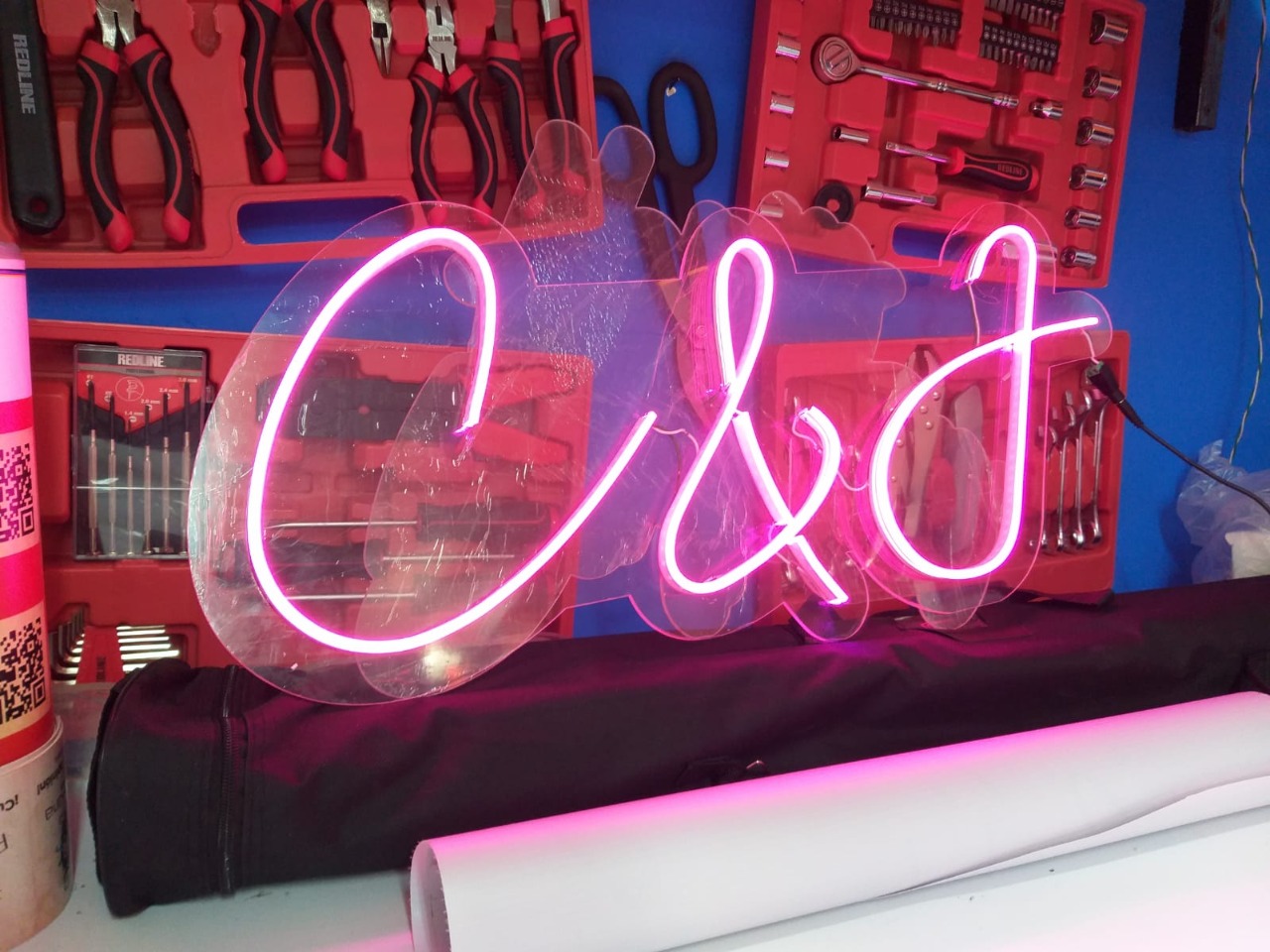 Avisos en neon